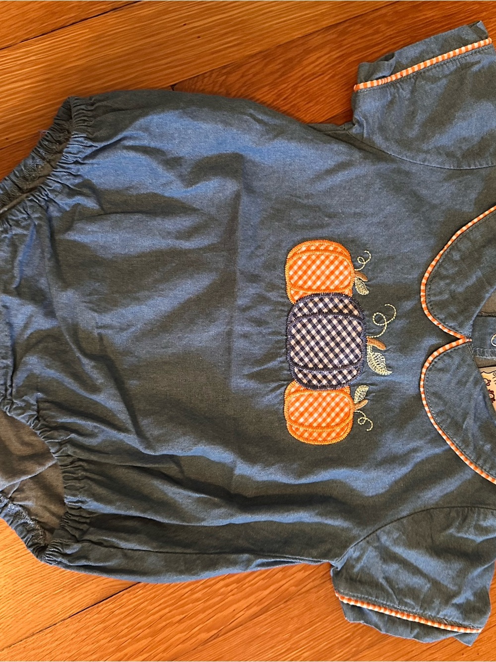 Three Sisters boys denim-look Short-Sleeve bubble with Pumpkin Appliqués